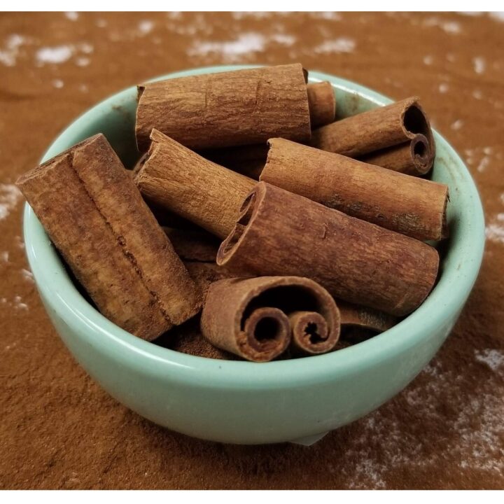Natural Cinnamon Essential Oil - Image 1